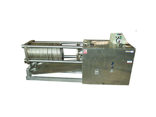不銹鋼材質(zhì)全自動(dòng)臥式液壓榨油機(jī)DLW-100DS,自動(dòng)壓榨退榨，古法榨油機(jī)